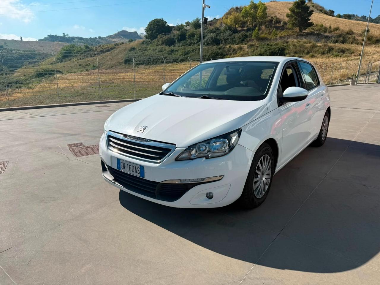 Peugeot 308 1.6 HDi 115 CV S&S Allure