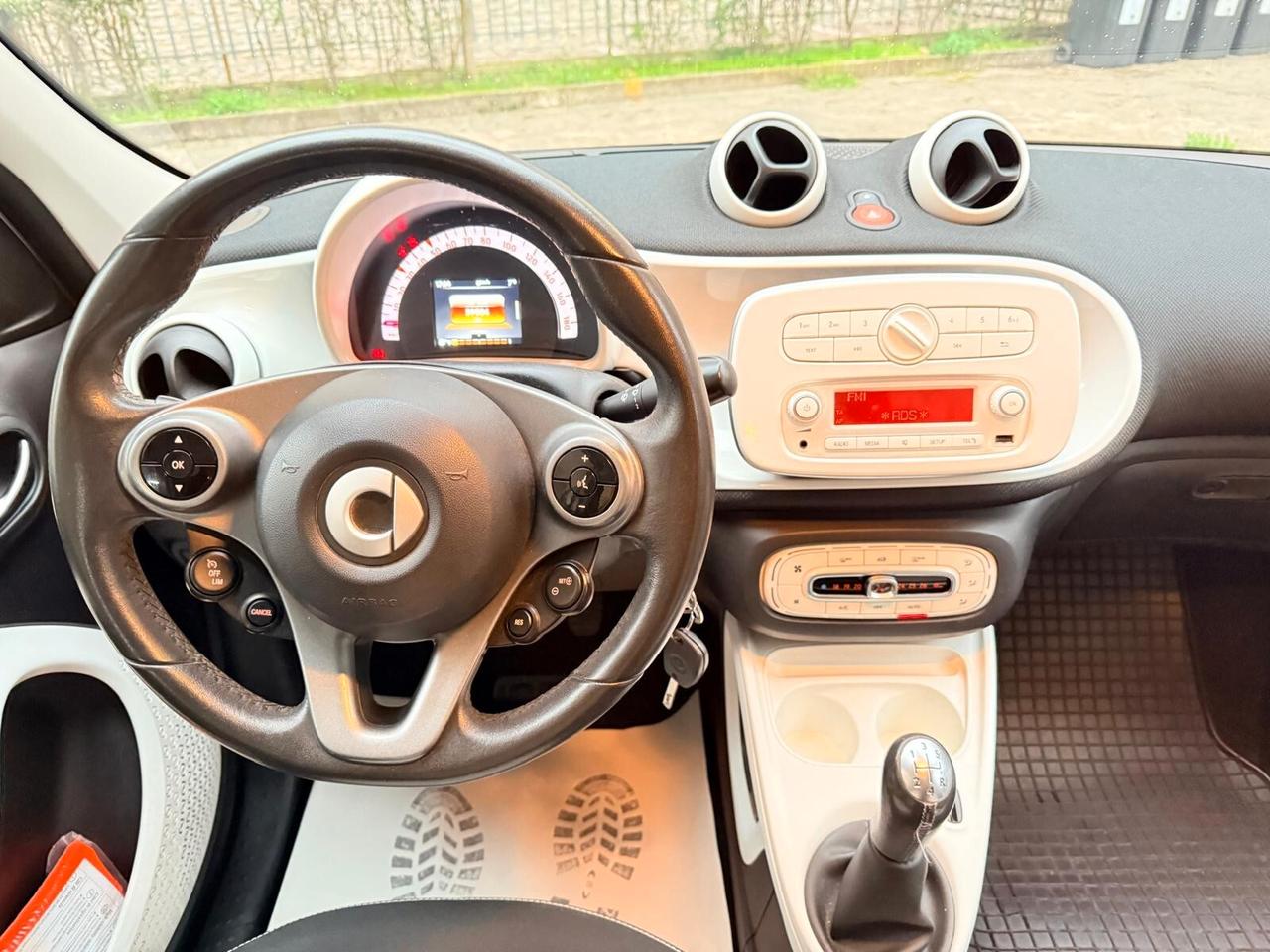 Smart ForFour 70 1.0 Passion 01/2016