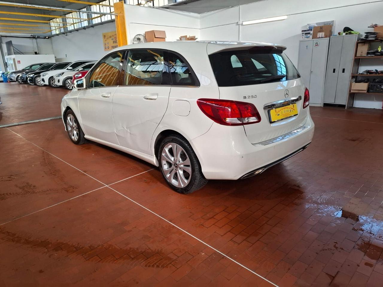 Mercedes-benz B 250 Premium