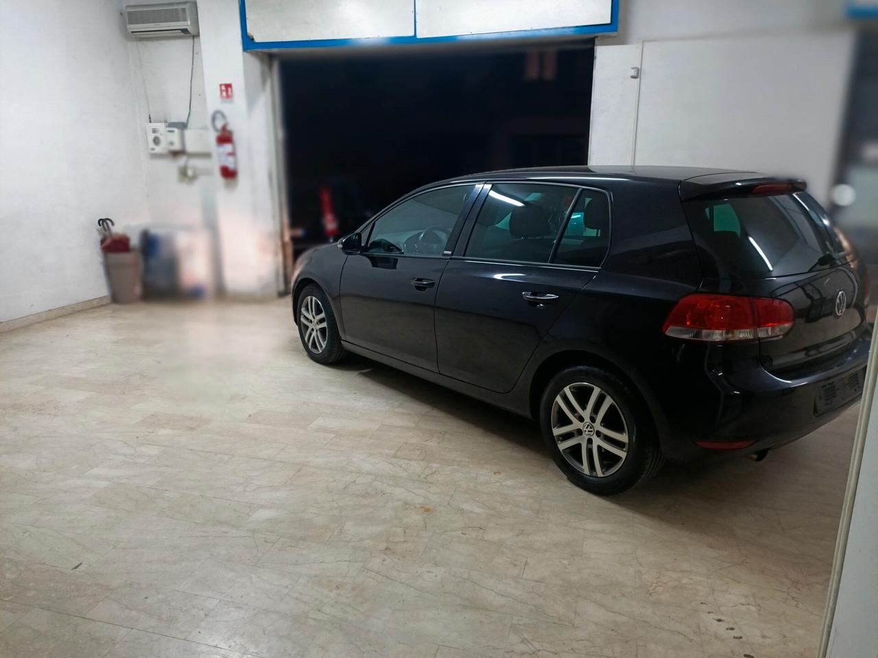 Golf 6 1.6 tdi highline - DISTRIBUZIONE APPENA EFFETTUATA STRAFUL DI ACCESSORI - 2011