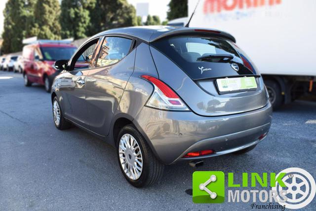 LANCIA Ypsilon 1.2 69 CV 5 porte PER NEOPATENTATI !!!