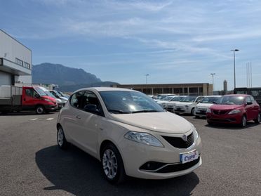 Lancia Ypsilon 1.2 69 CV 5 porte Gold Opening Edition