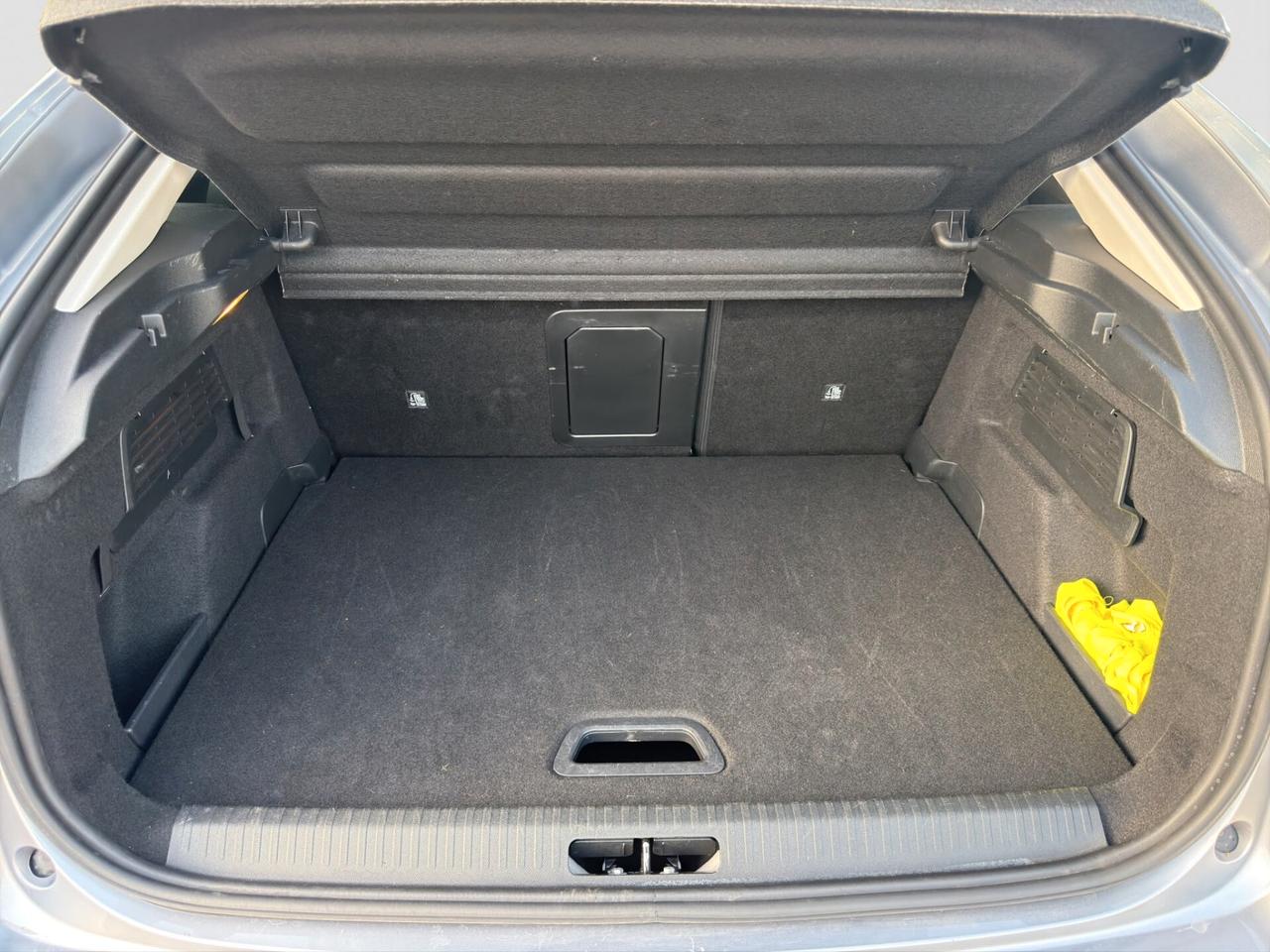 Citroen C4 X BlueHDI 130 S&S EAT8 Shine 2022