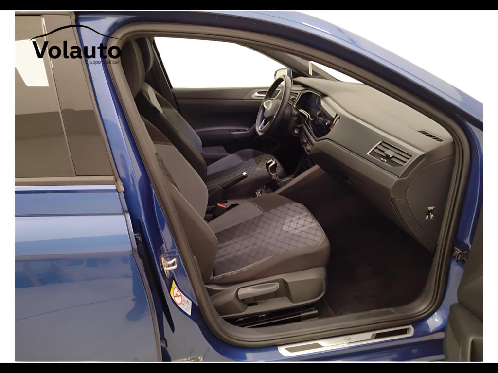 VOLKSWAGEN Polo VI 2022 - Polo 1.0 tsi R-Line 95cv