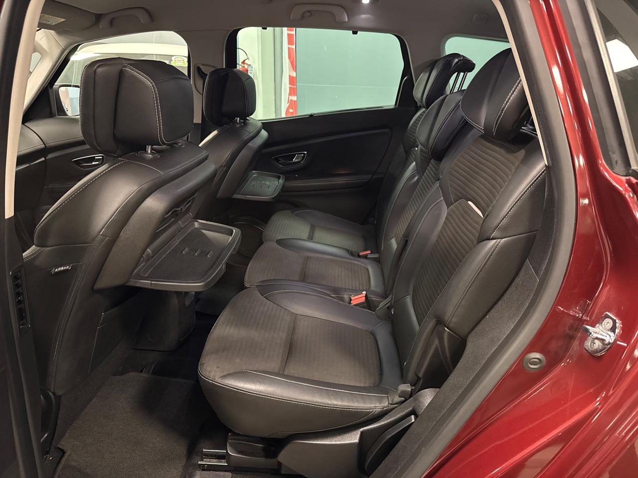Renault Grand Scenic dCi 8V 110 CV EDC Energy Boose