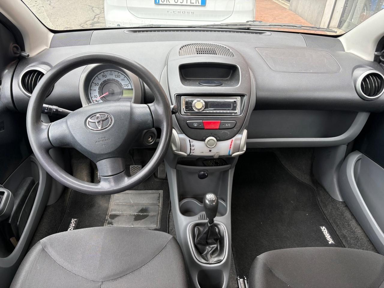 Toyota Aygo 1.0 12V VVT-i 5 porte