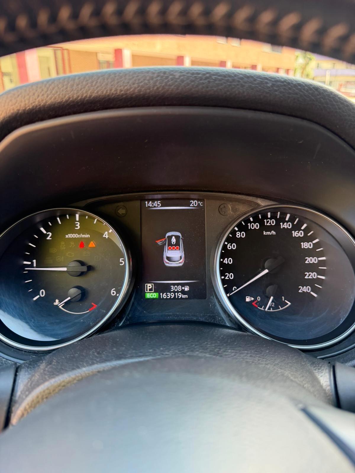 Nissan Qashqai 1.5 dCi Visia