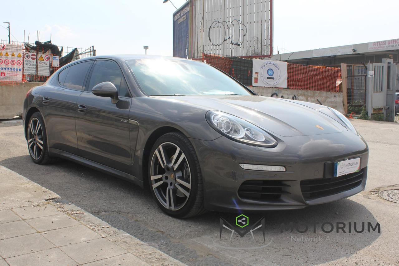 Porsche Panamera 3.0 250cv