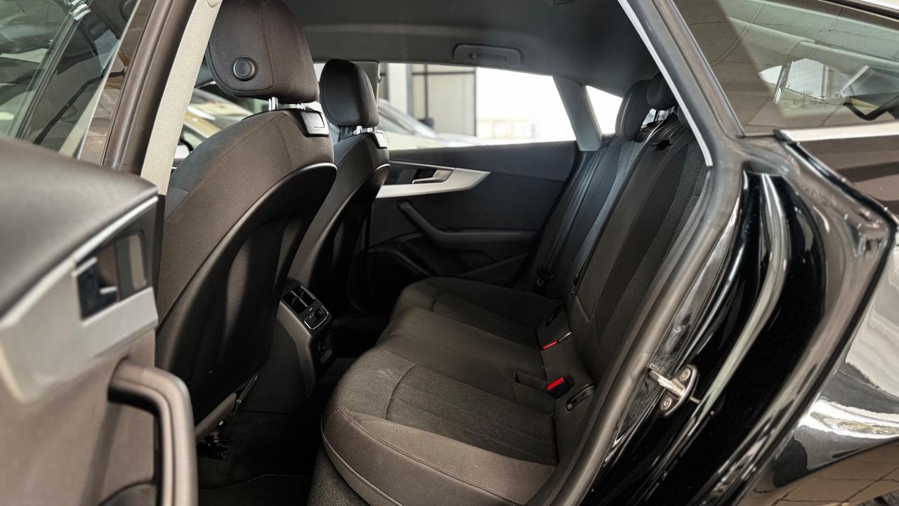 Audi A5 SPB 2.0 TDI 190 CV ultra S tronic Business