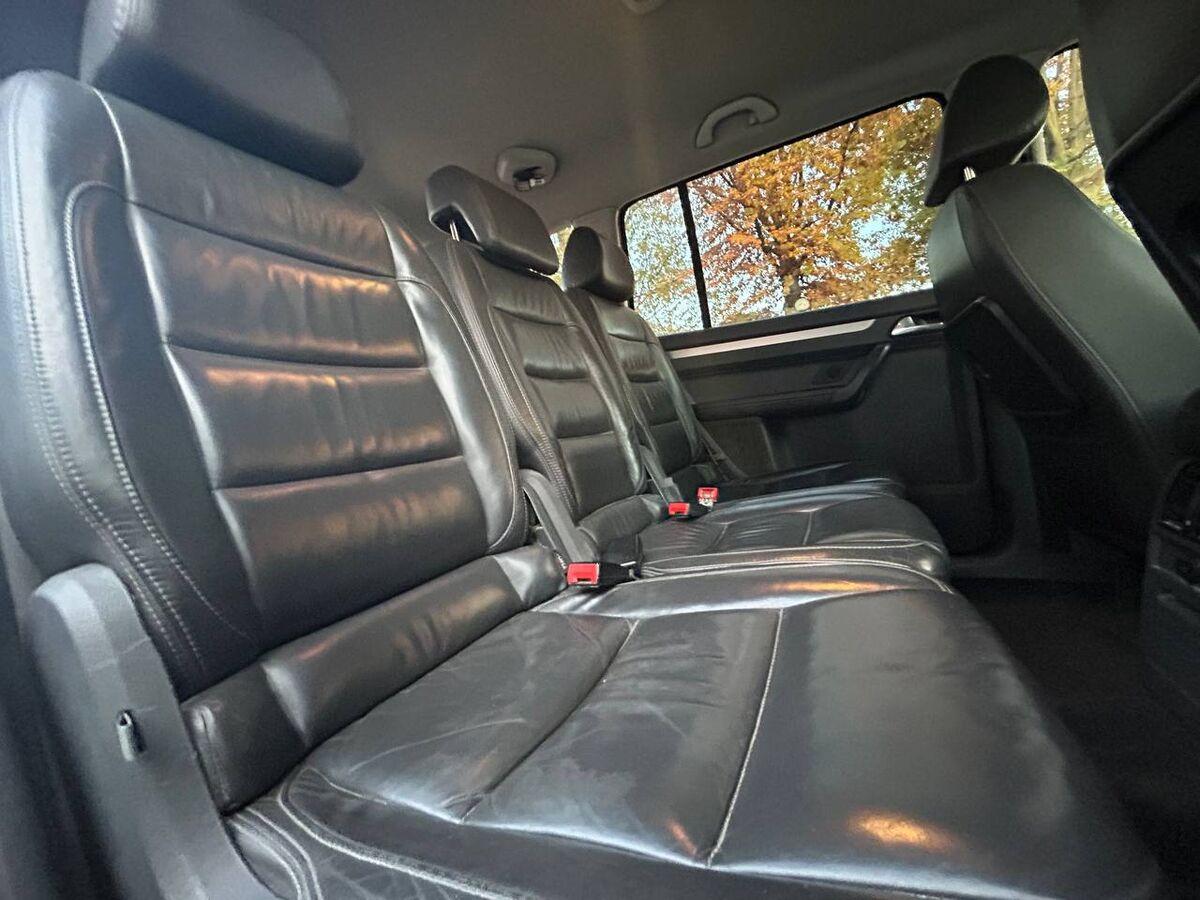 Volkswagen Touran 2.0 tdi Highline 170cv dsg dpf