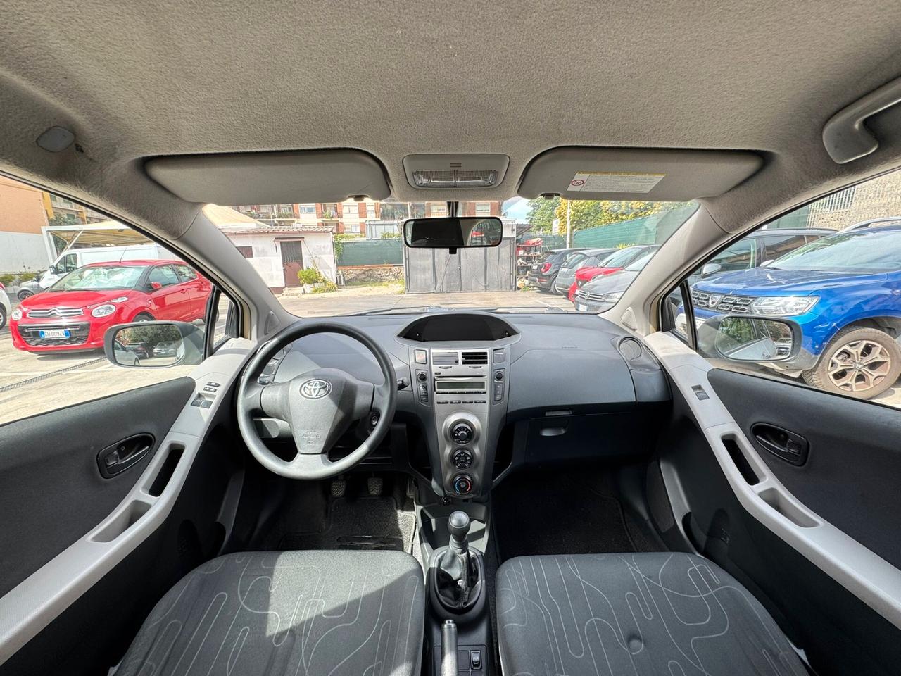 TOYOTA YARIS 1.0 5p. SOL *PREZZO REALE*