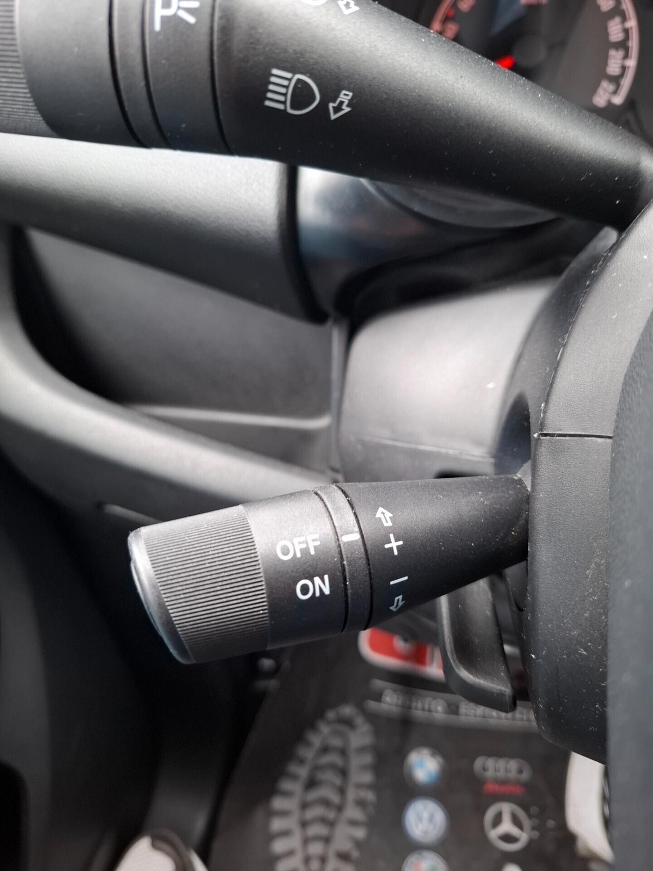 OPEL COMBO 1.6 MJT 120CV 5 POSTI-climatronic*