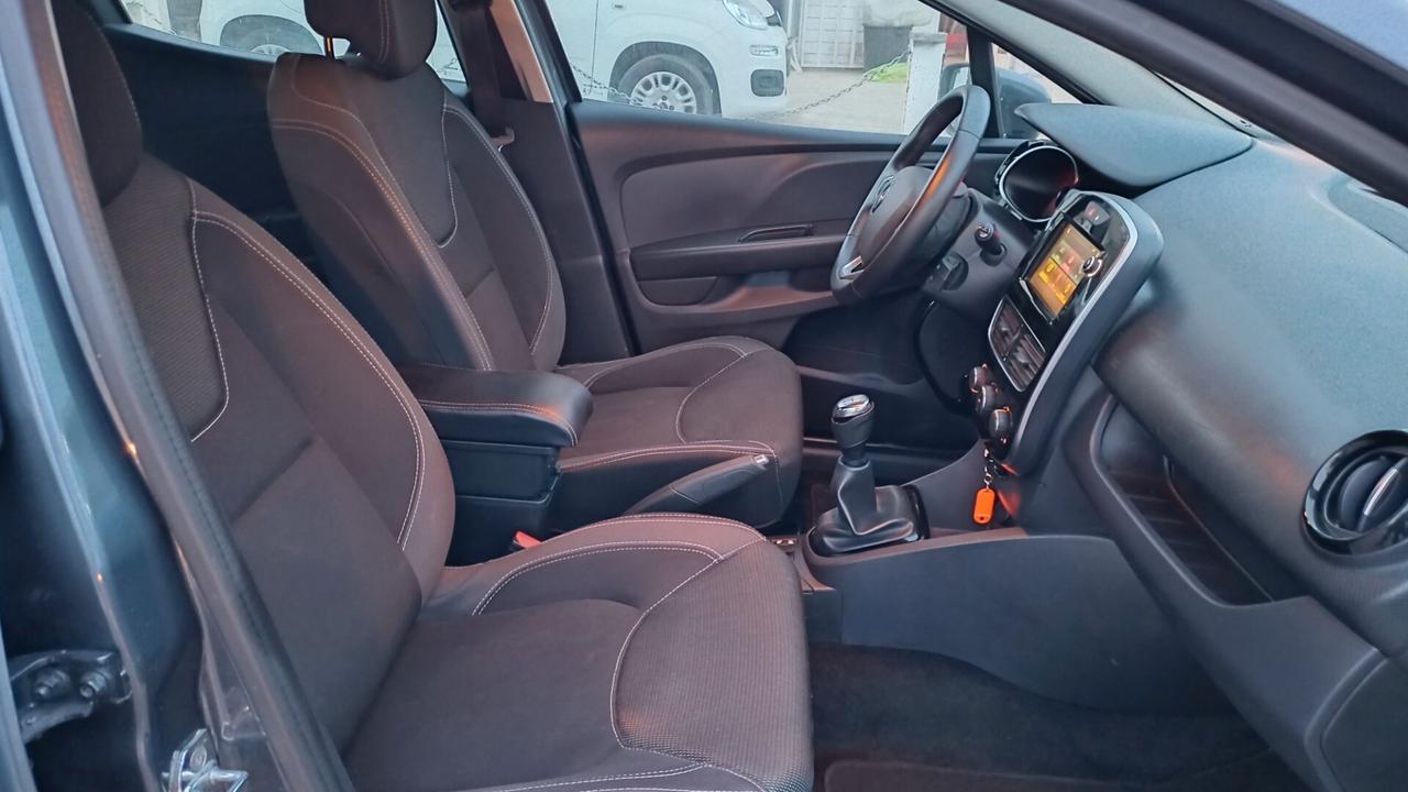 Renault Clio TCe 12V 90 CV 5 porte Business 2019