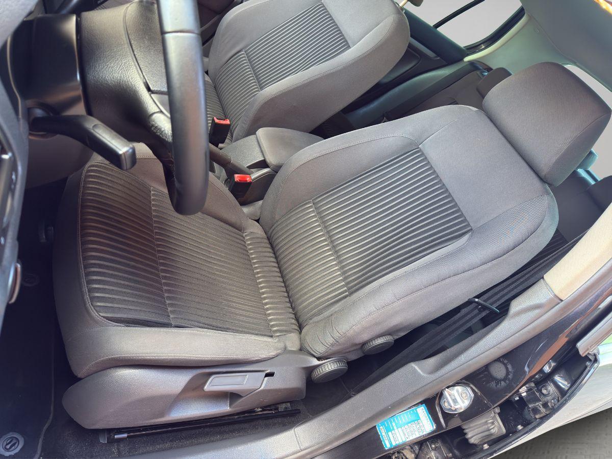 VOLKSWAGEN - Golf - 1.9 TDI 105cv 5p. GT Sport