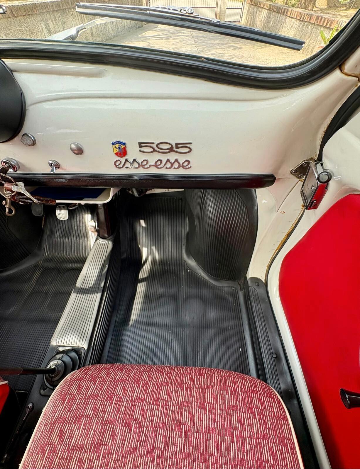 ABARTH 595 ( 110 D )
