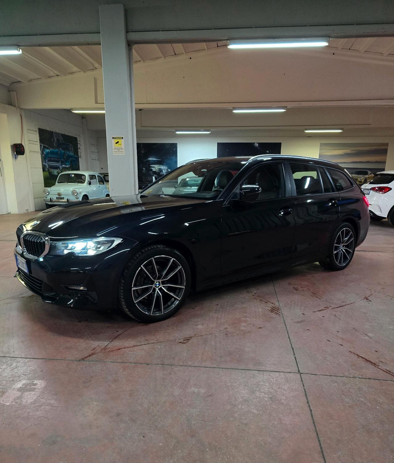 Bmw 318 318d 48V Touring Luxury
