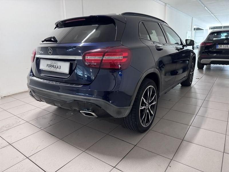 Mercedes-Benz GLA 200 d Automatic Sport