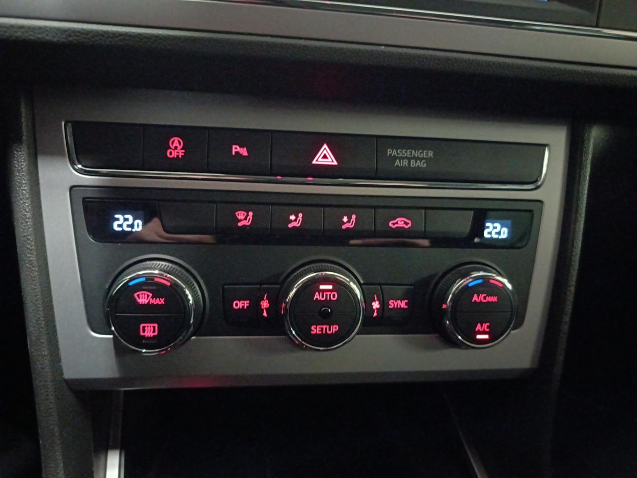 SEAT Leon 3ª serie - Leon 1.5 TGI DSG ST XCELLENCE