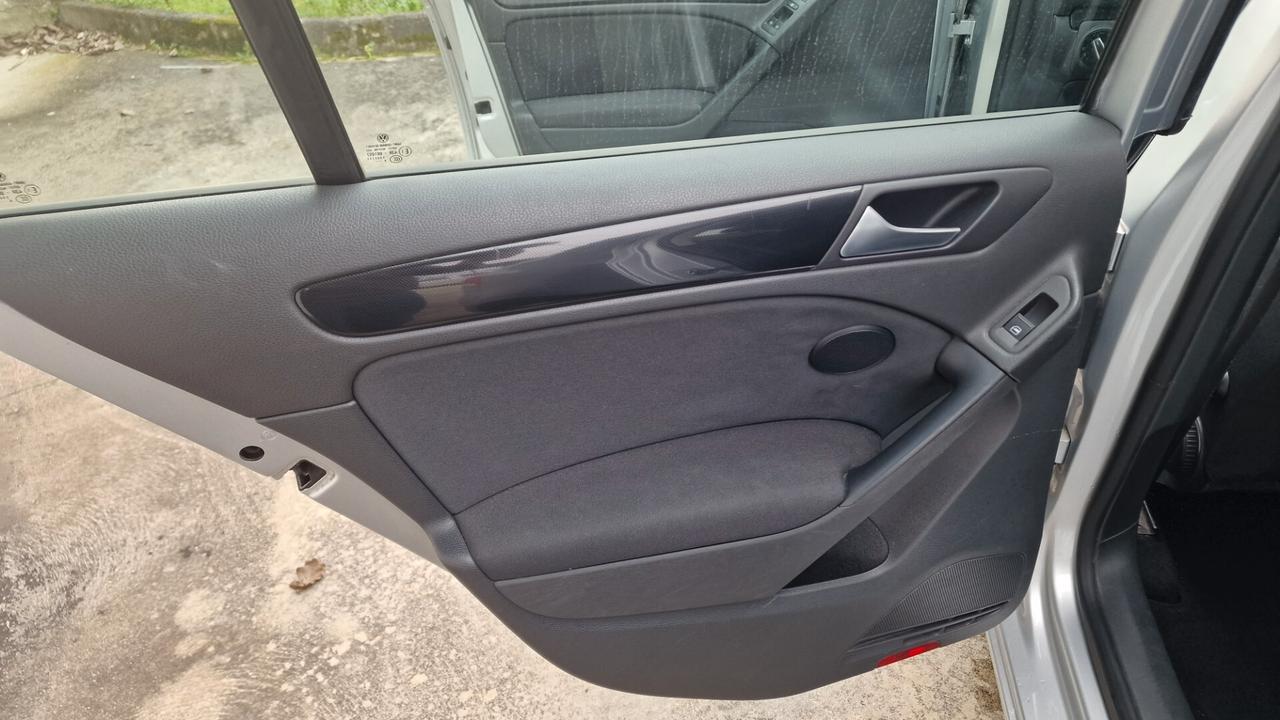 Volkswagen Golf 2.0 TDI 140CV DPF 5p. Comfortline