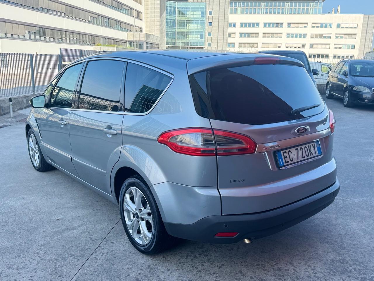 Ford S-Max 2.0 TDCi 163CV Powershift Tit. DPF