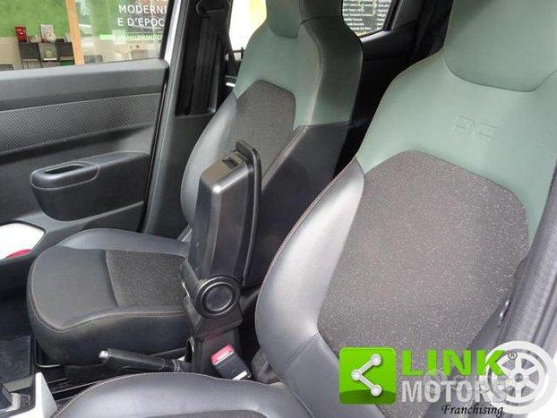 LINK MOTORS: DACIA SPRING EIFFEL 65