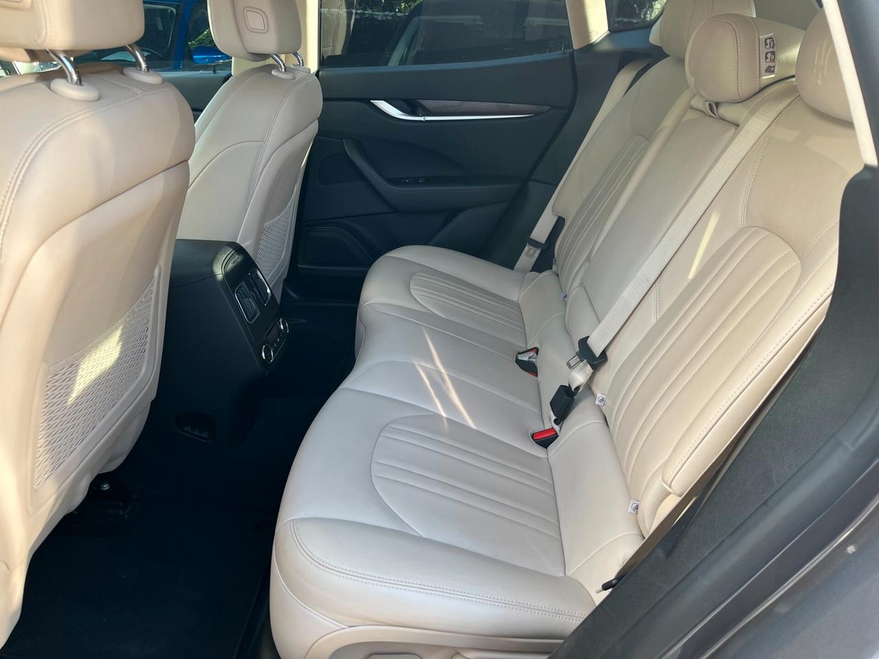 Maserati Levante V6 Diesel 275 cv AWD