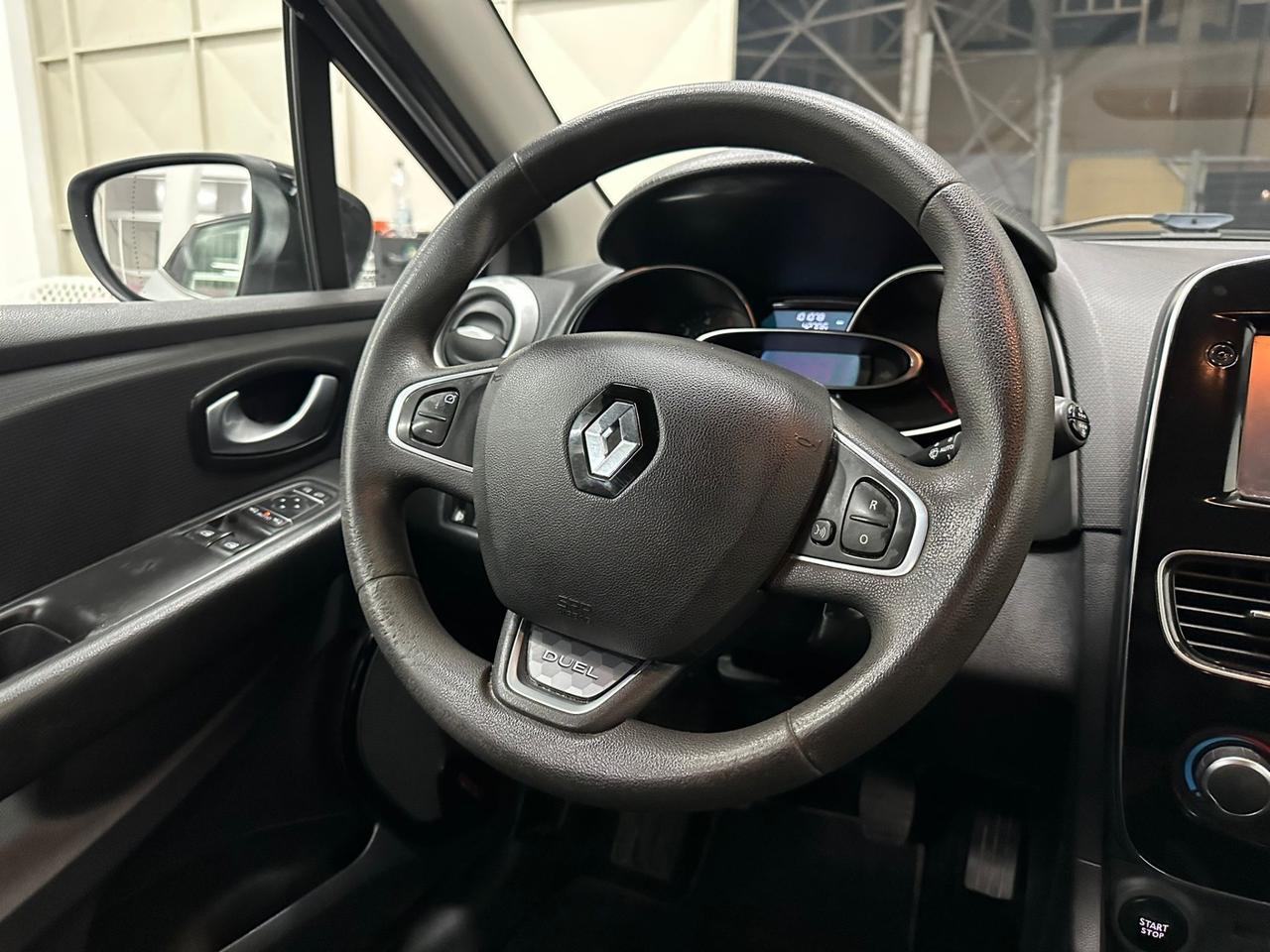 Renault Clio dCi 8V 90 CV 5 porte Duel2