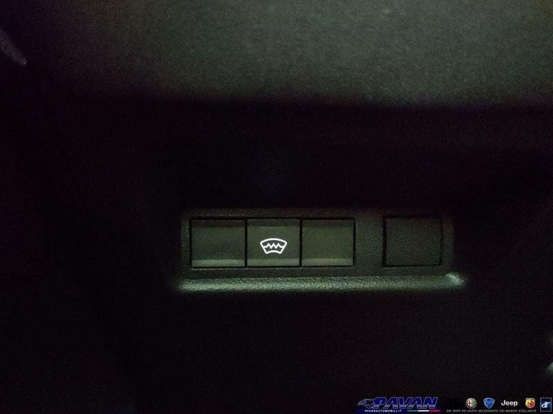 Alfa Romeo Junior Hybrid 145cv SPECIALE (Pack TECHNO)