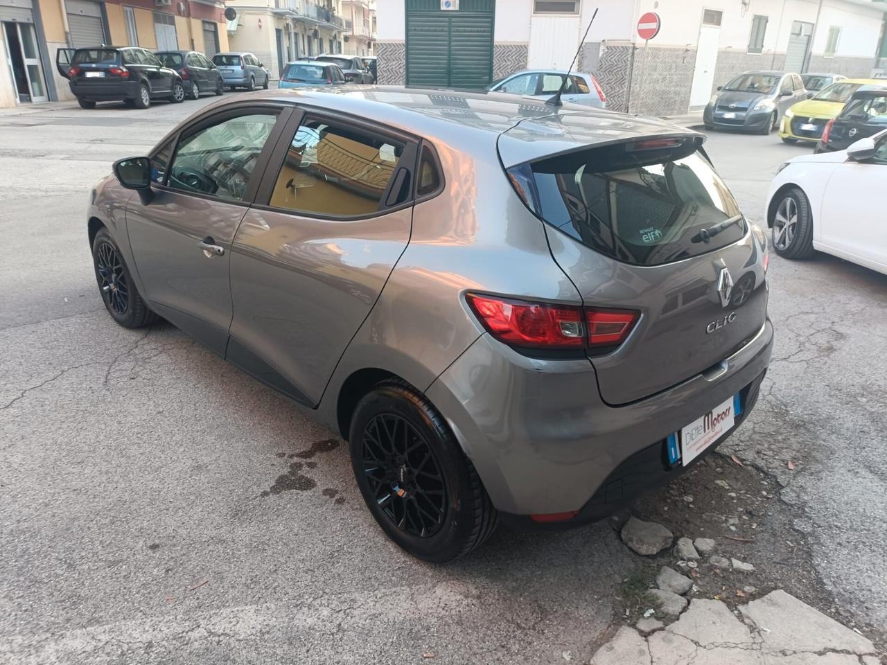 Renault Clio 1.2 75CV 5 porte Live