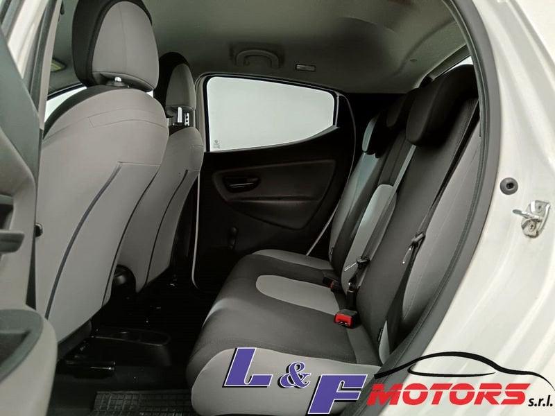 Lancia Ypsilon 1.2 69 CV GPL Gold