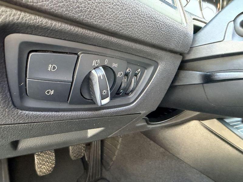 BMW 116 116i Urban 5p IDONEA NEOPATENTATI PREZZO REALE NO VINCOLI FINANZIARI !!!!