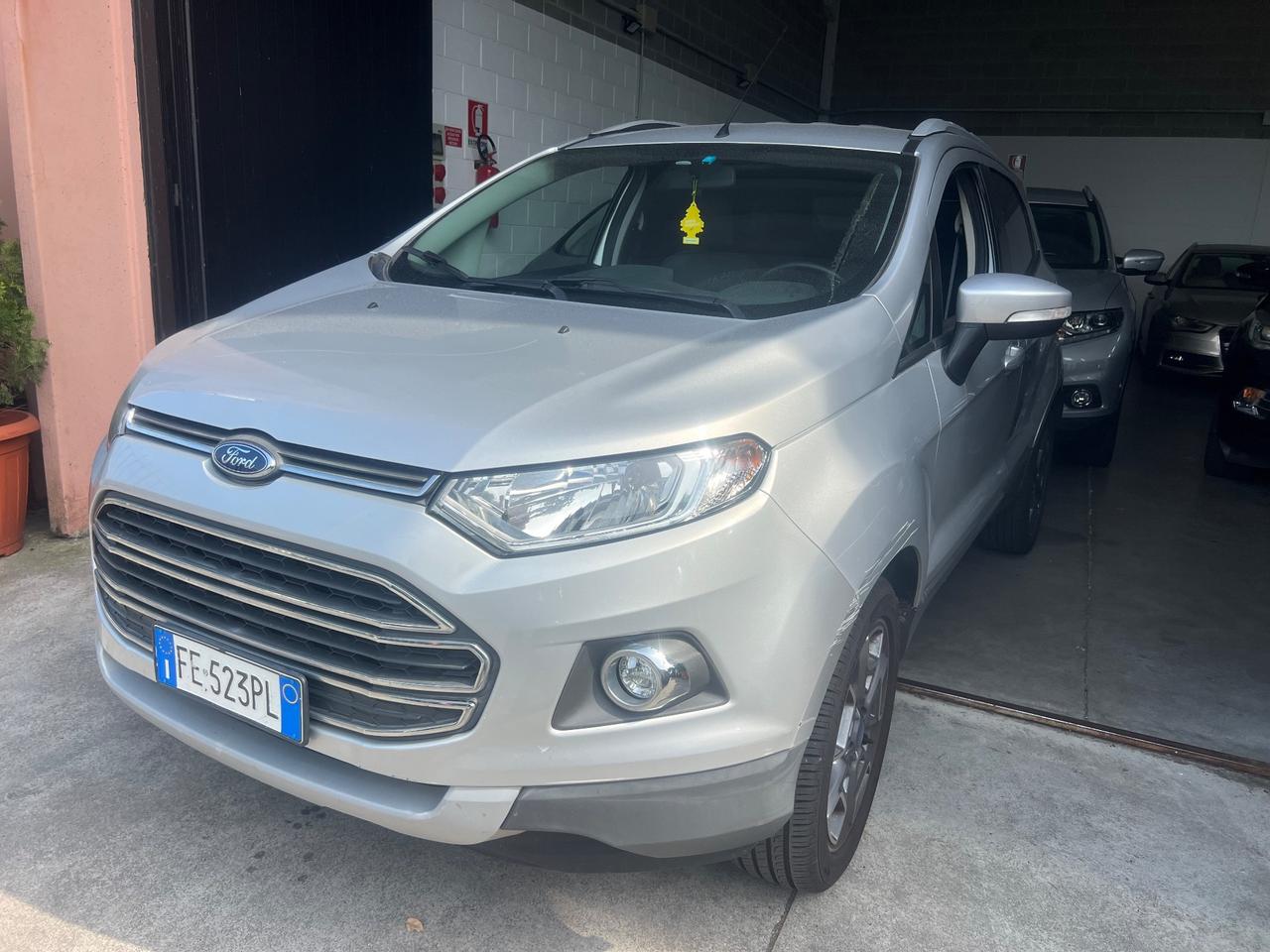 Ford EcoSport 1.5 110 CV Powershift Business