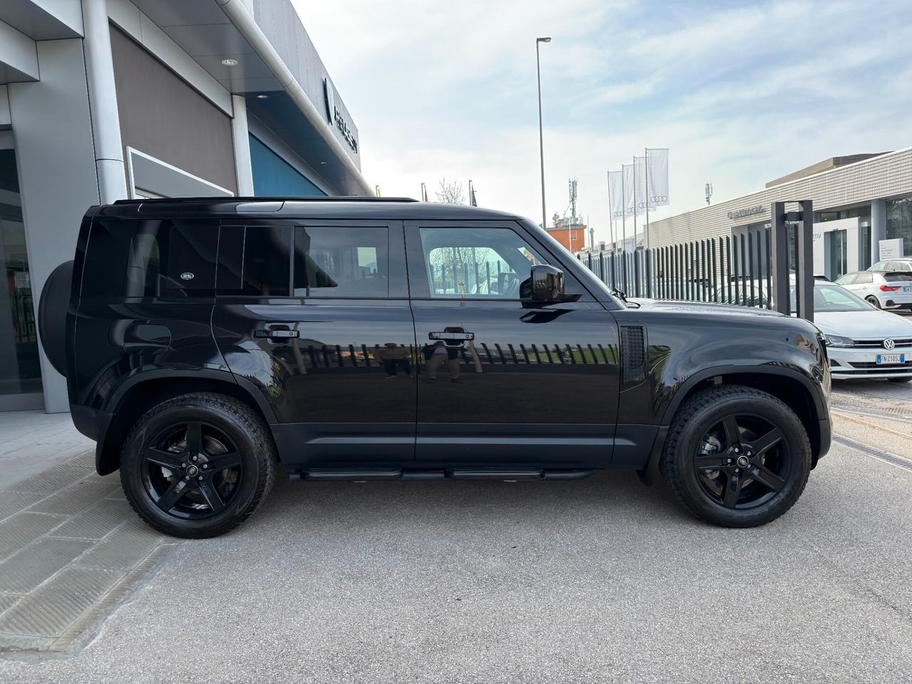 Land Rover Defender 110 3.0D I6 250 CV AWD GANCIO TRAINO