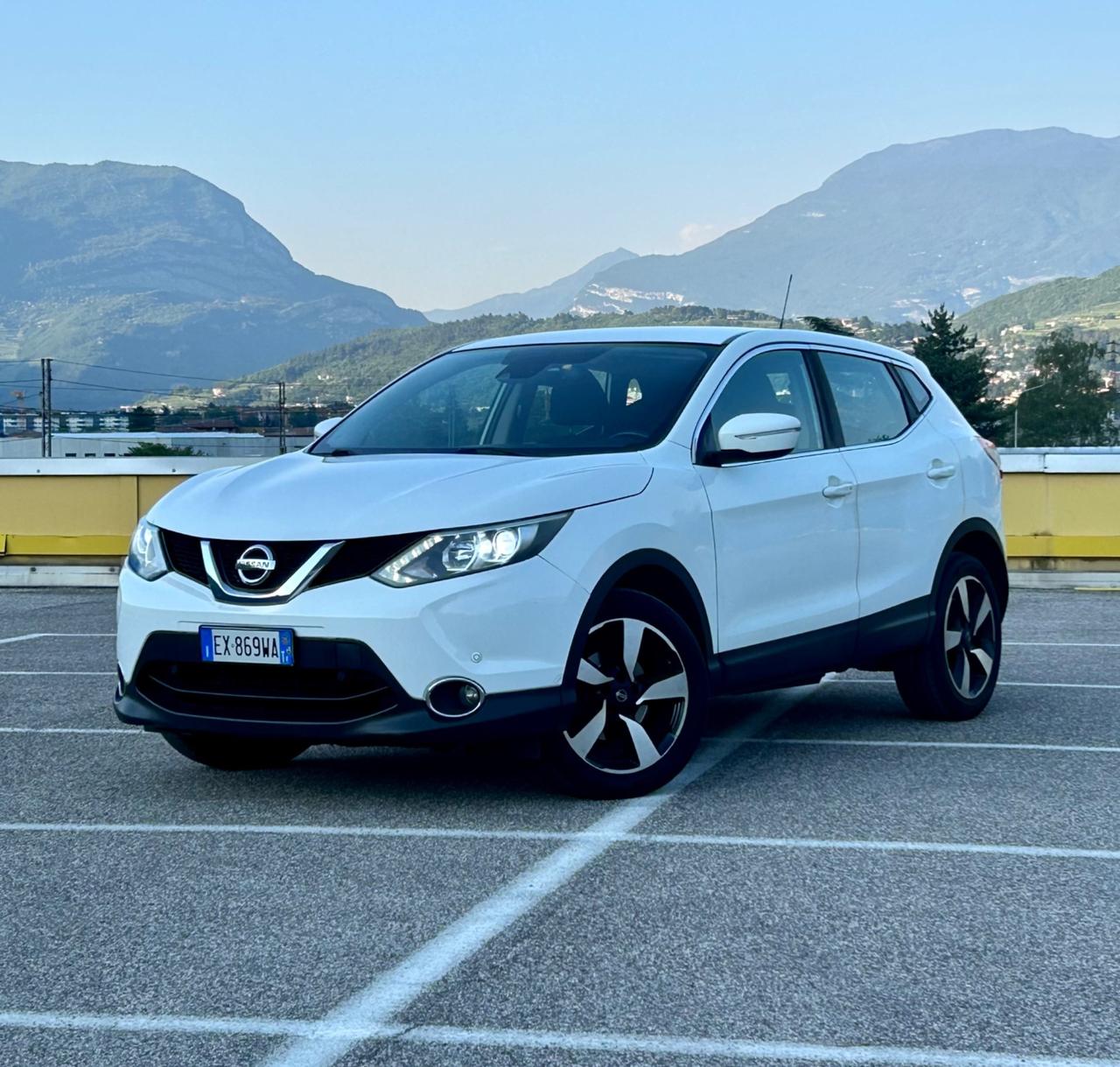 Nissan Qashqai 1.6 dCi 4WD Tekna Neopatentati