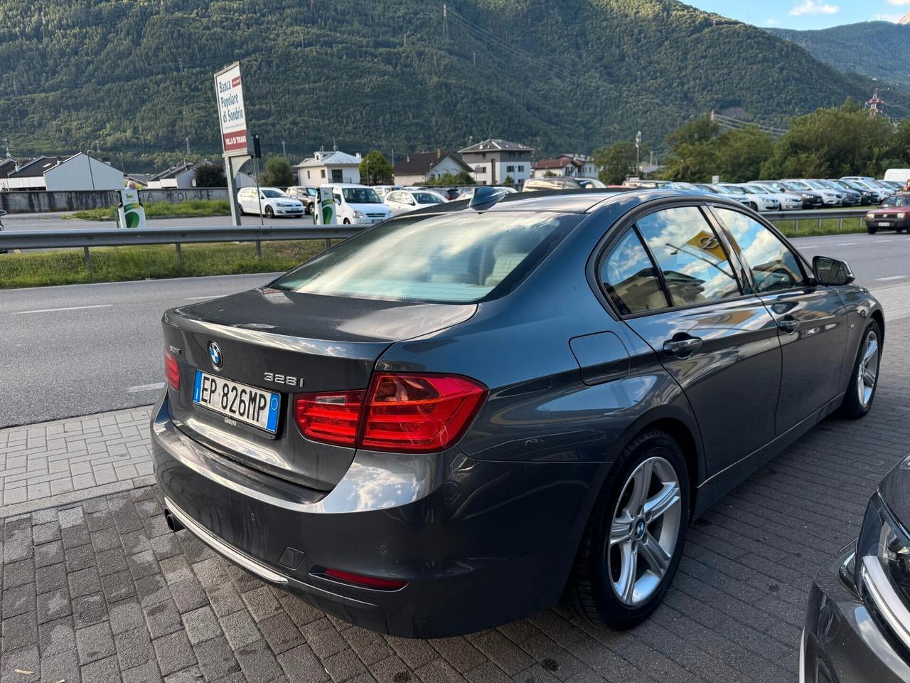 BMW 328i X DRIVE MSPORT X COMMERCIANTI