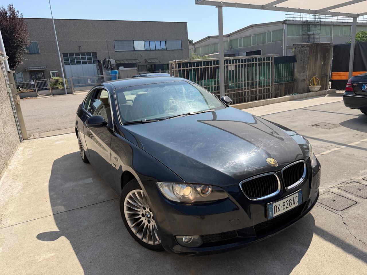 BMW 320d 177CV Coupé Futura MANUALE