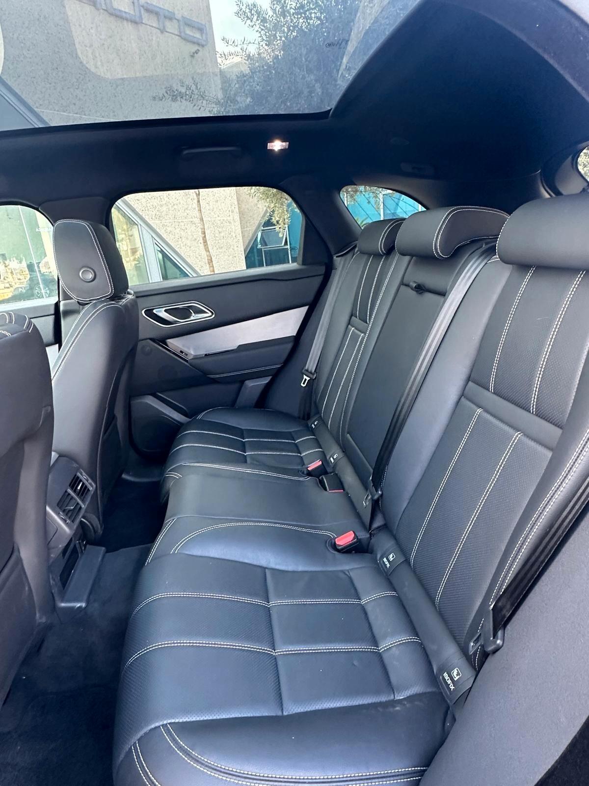 Land Rover Range Velar 2.0D I4 204 CV R-Dynamic SE possibilità noleggio no scoring