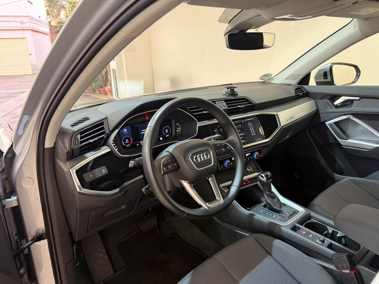 Audi Q3 SPB 35 TFSI S tronic line edition