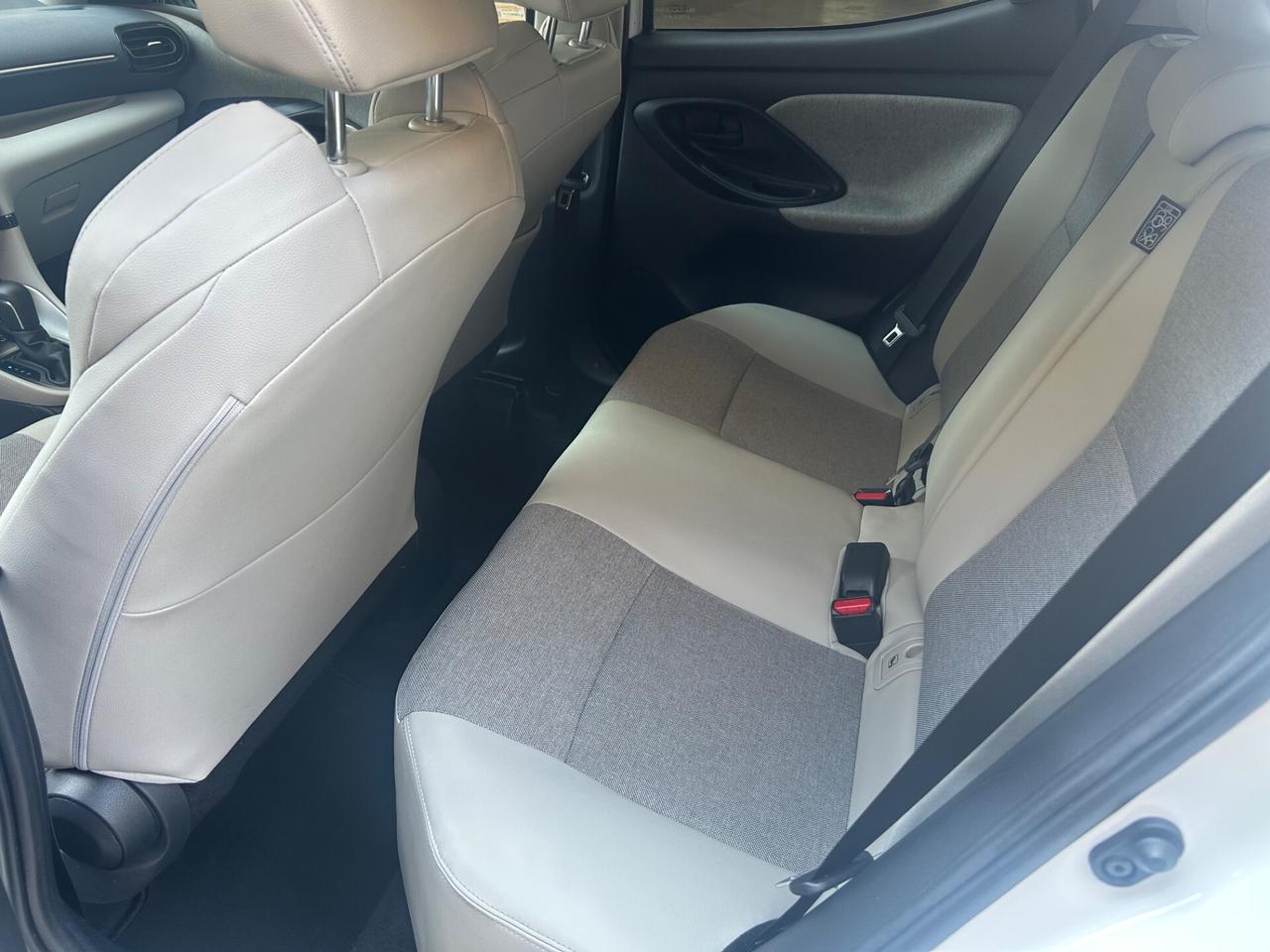 Toyota Yaris 1.5 5 porte GR LINE