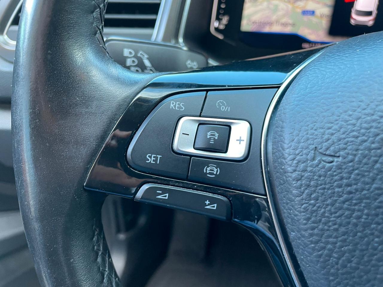 VOLKSWAGEN T-ROC 1.6.TDI STYLE 116cv "COCKPIT"