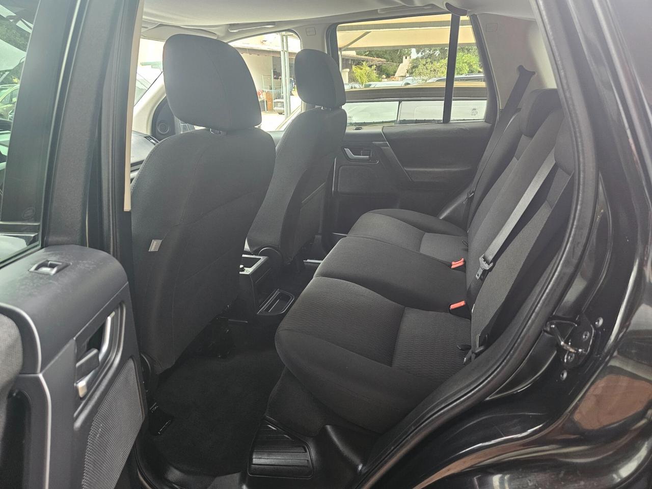 Land Rover Freelander 2.2 SD4 S.W. SE