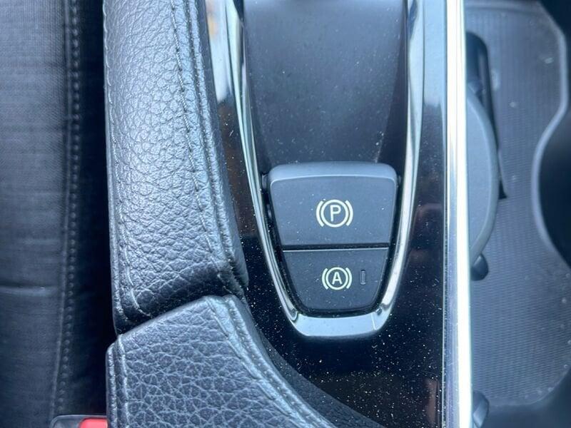 Volvo XC90 II 2015 2.0 d4 Business Plus geartronic