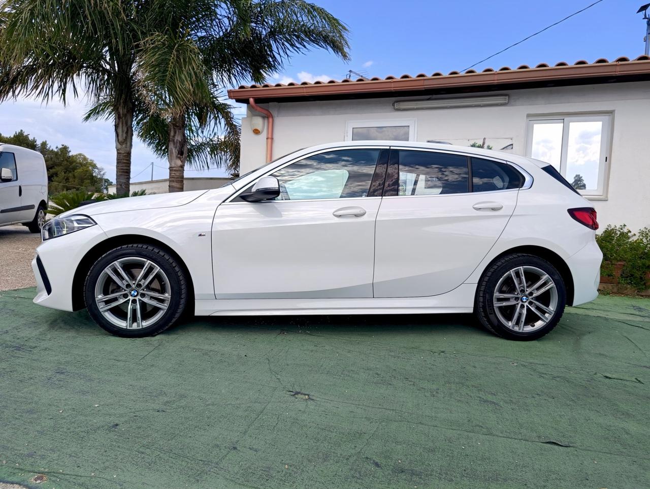 Bmw Serie 116d 5p. Msport - 2022