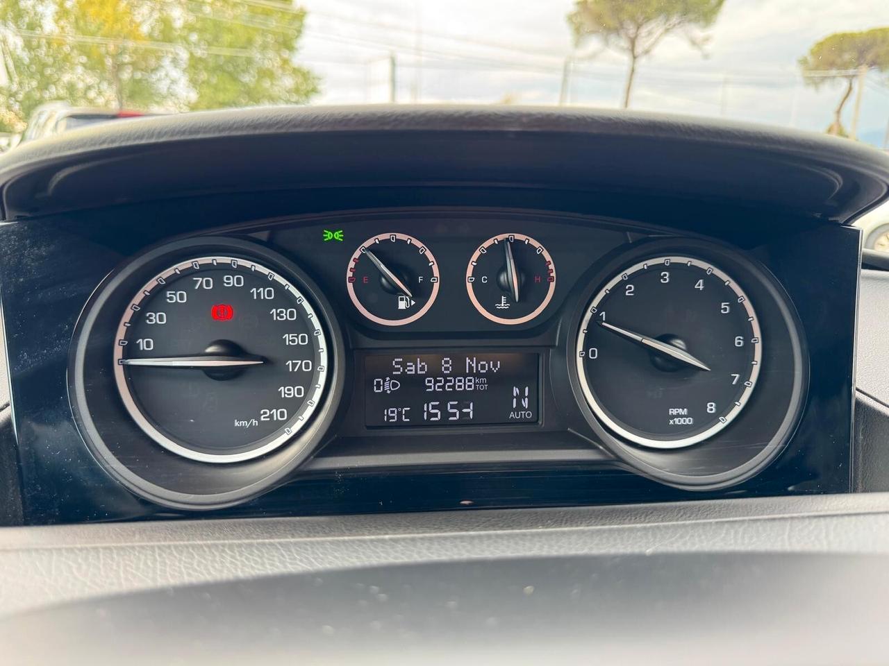 Lancia Ypsilon 0.9 TWINAIR 85CV DFN AUTOM GOLD 2012