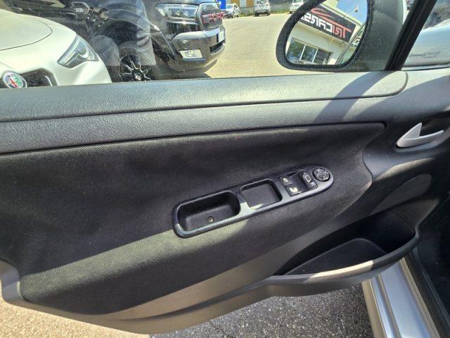 PEUGEOT 207 1.4 8V 75CV 5p. UNICO PROPRIETARIO PERMUTE