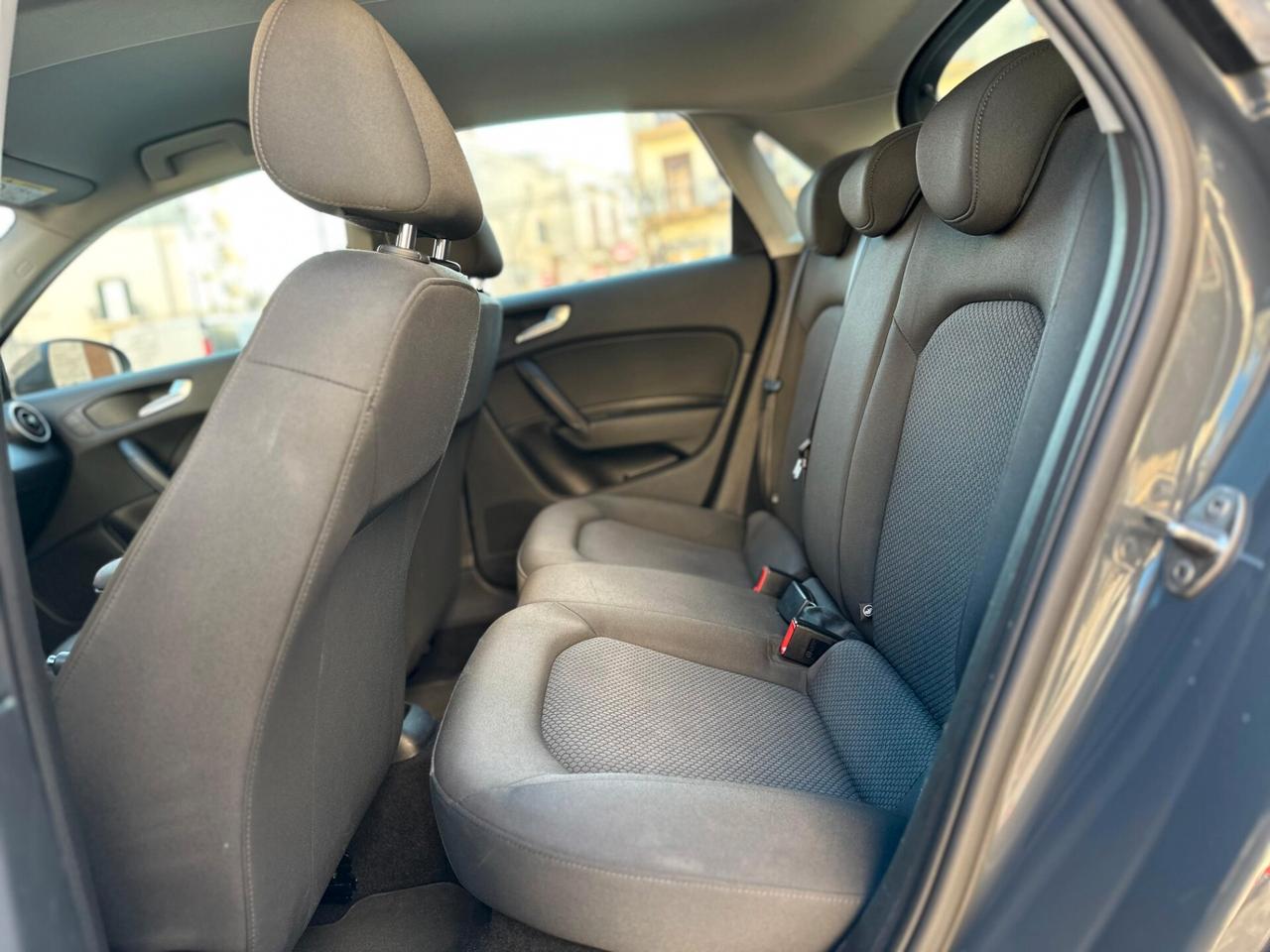 AUDI A1 1.4 TDI 90 CV SPORTBACK S-LINE S-TRONIC