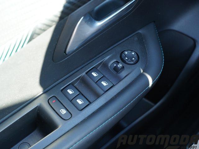 PEUGEOT 208 1.2/B PURETECH