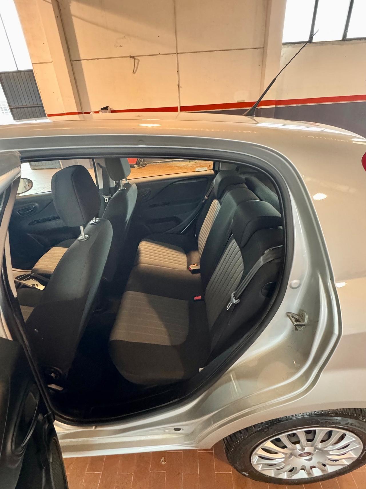 Fiat Punto 1.4 8V 5 porte Easypower Street