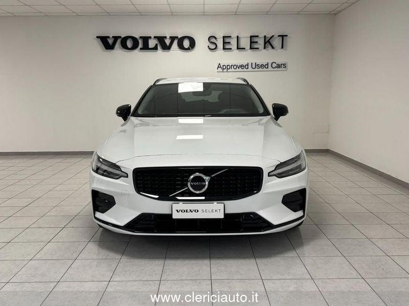 Volvo V60 B4 (d) automatico Plus Dark - KM0