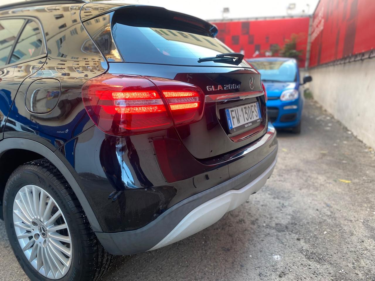 Mercedes-benz GLA 200 d Automatic Premium